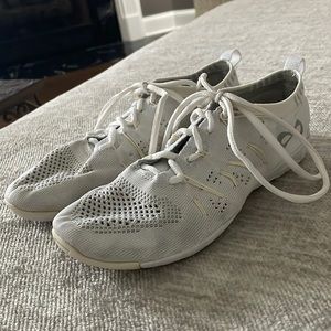 Nfinity Cheer Shoes (Flyte)